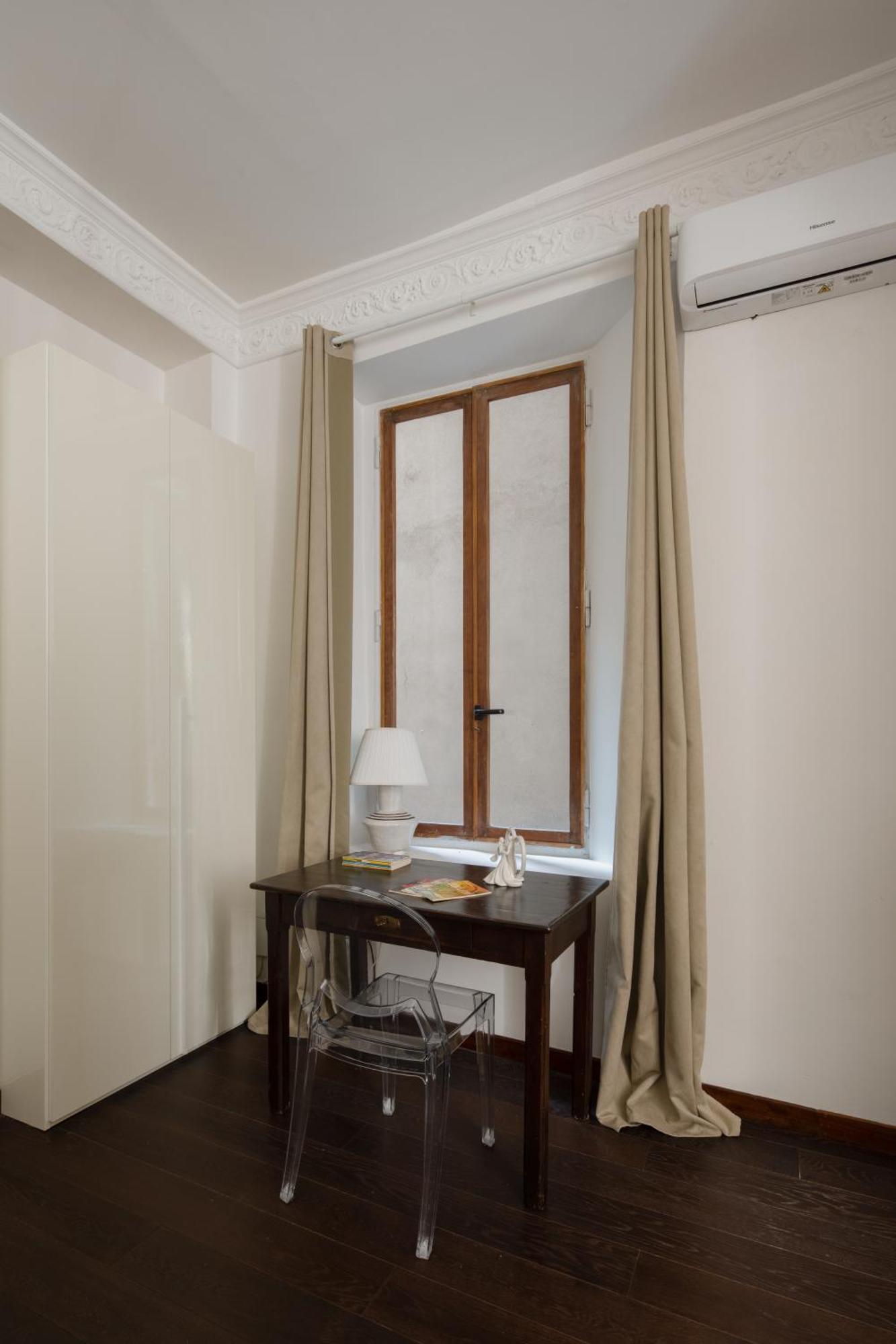 Apartment Domus Allegra Trevi Fountain - From 2 To 10 People *