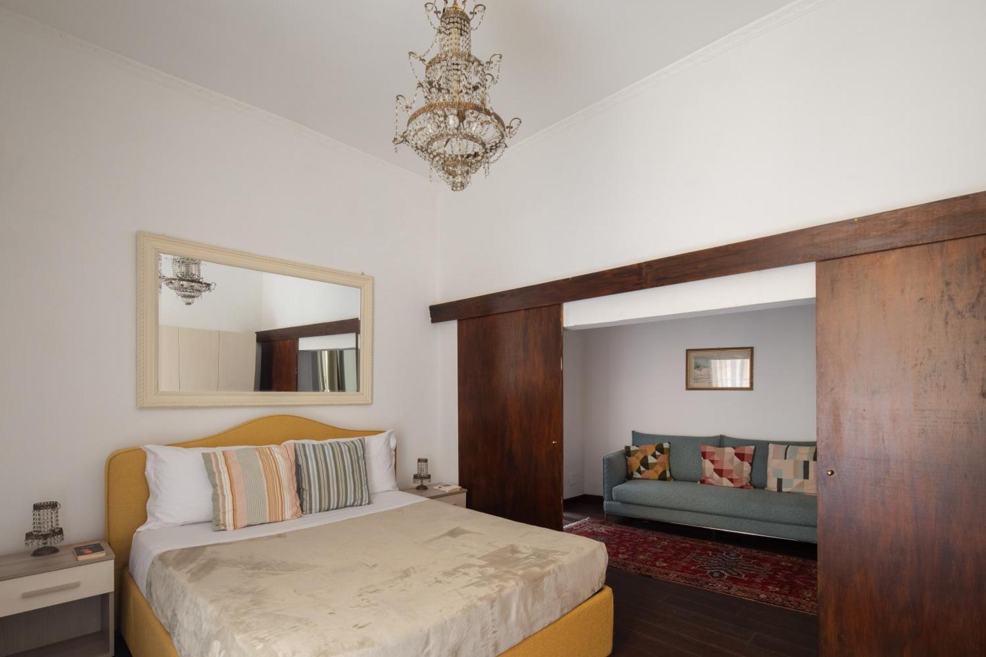 Apartment Domus Allegra Trevi Fountain - From 2 To 10 People