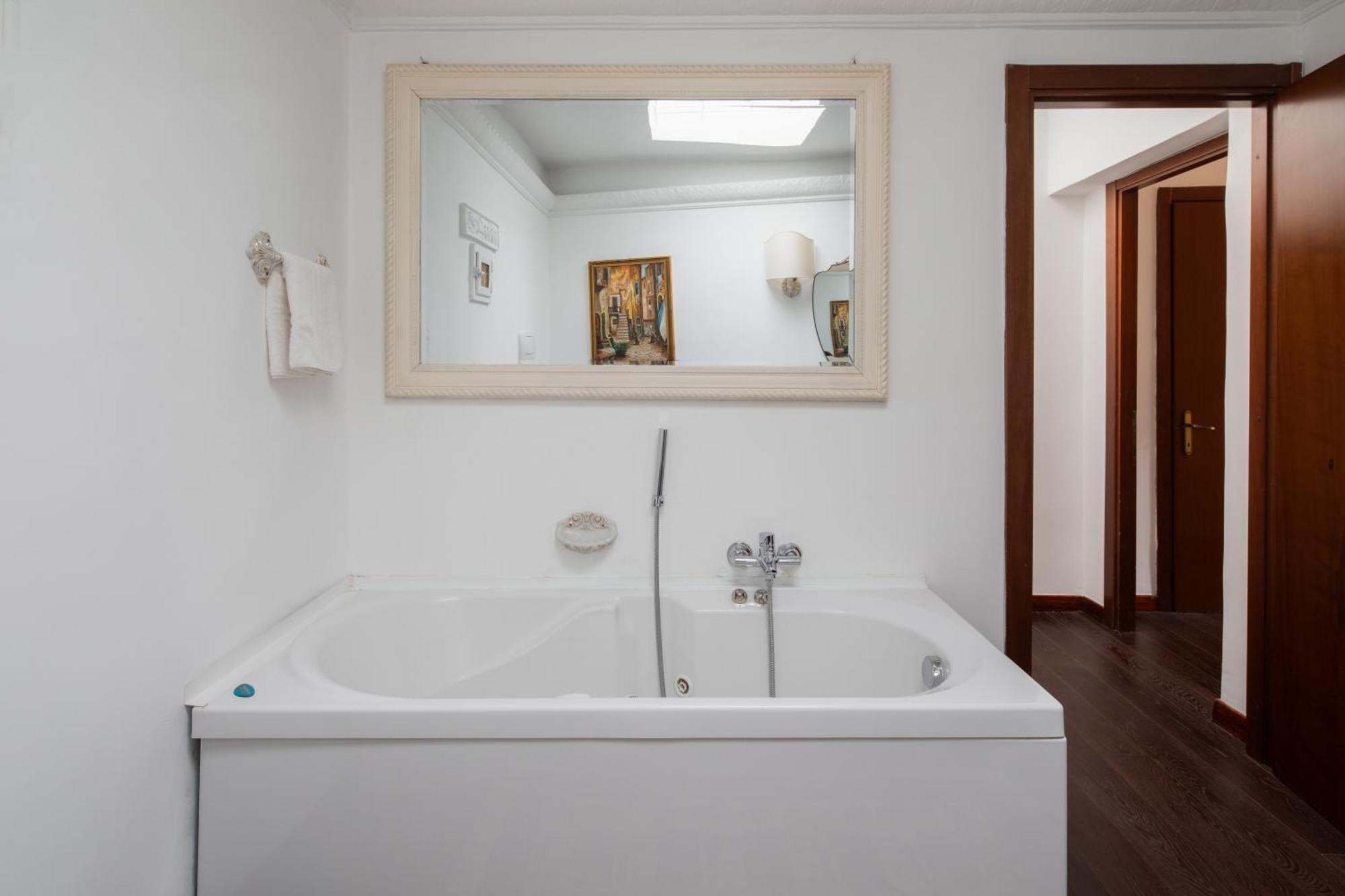 Apartment Domus Allegra Trevi Fountain - From 2 To 10 People Rom