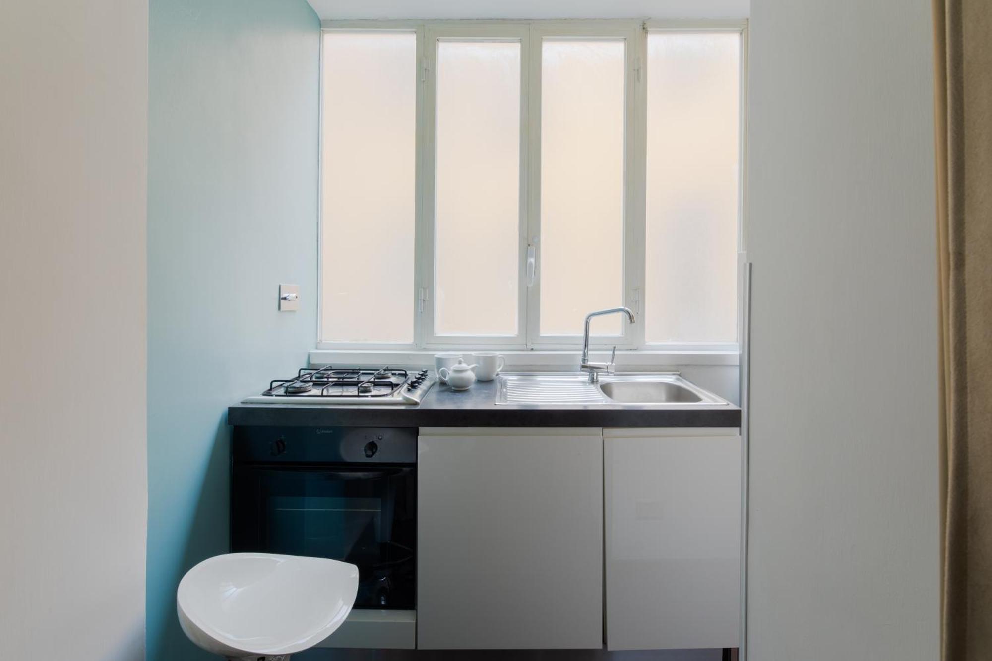 Apartment Domus Allegra Trevi Fountain - From 2 To 10 People